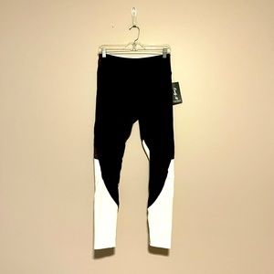 NWT Emily B athletic pants—small